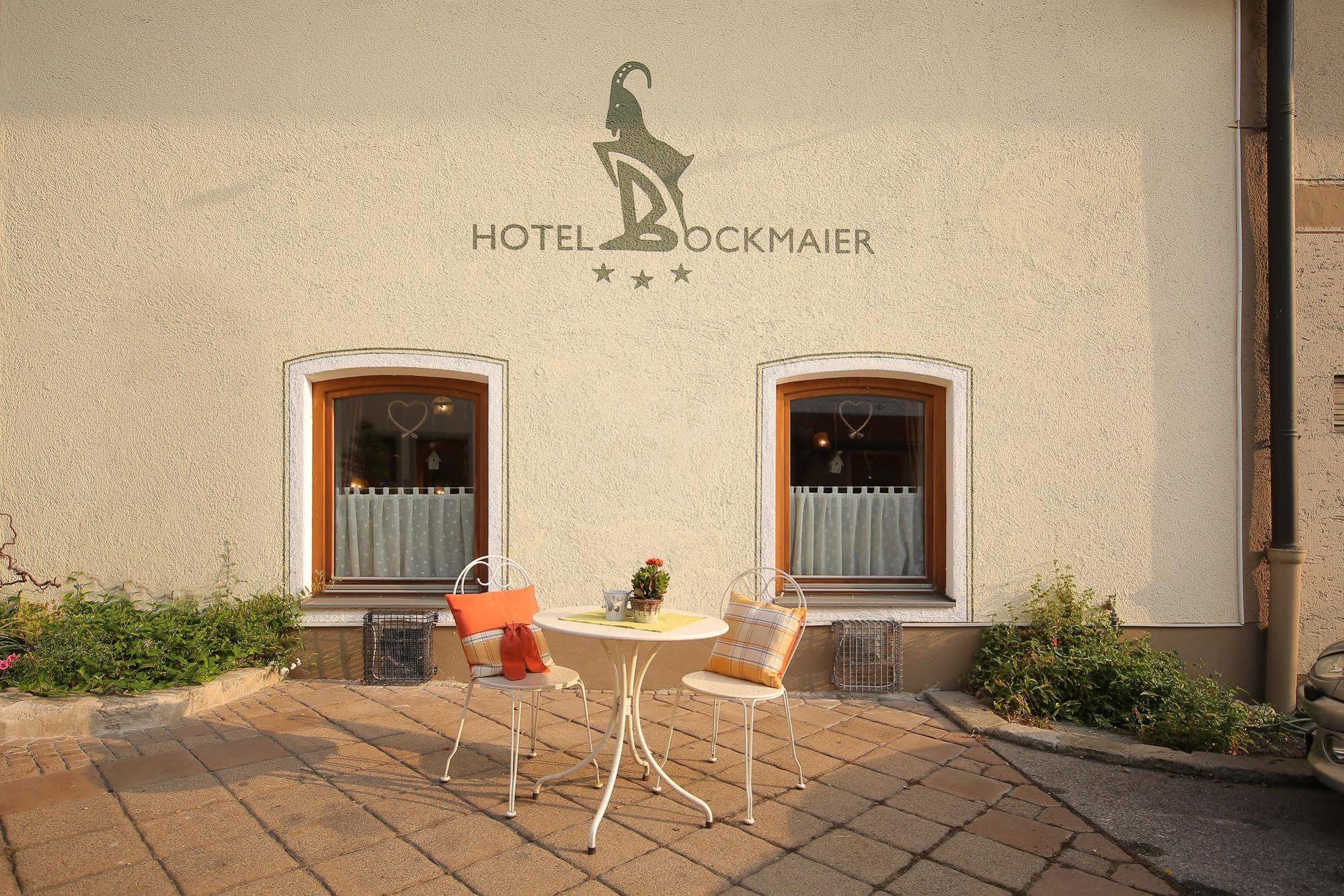 Hotel Bockmaier Oberpframmern Ngoại thất bức ảnh